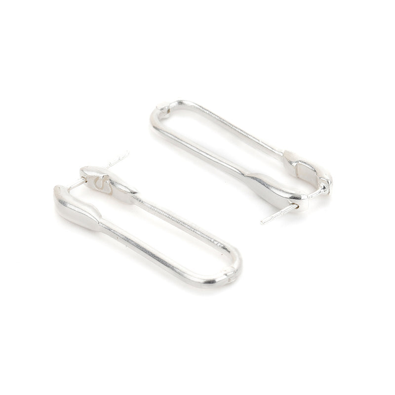 Safety Pin earring (Silver)
