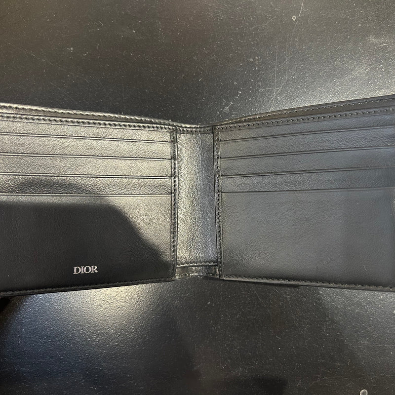 PRE-LOVED Dior wallet