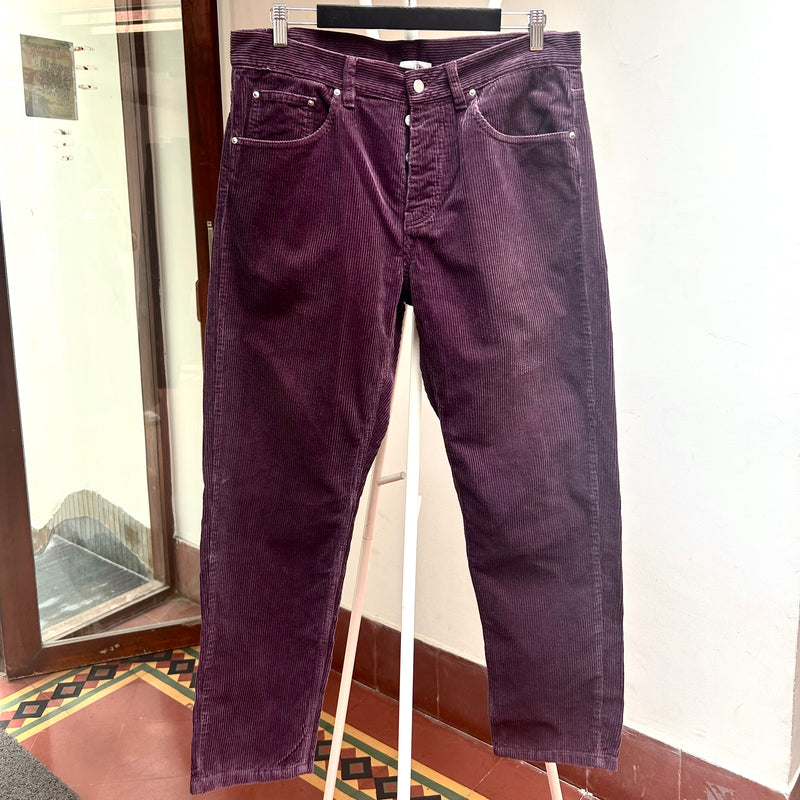 PRE - LOVED Carhartt Newel Corduroy Pant(PLUM)