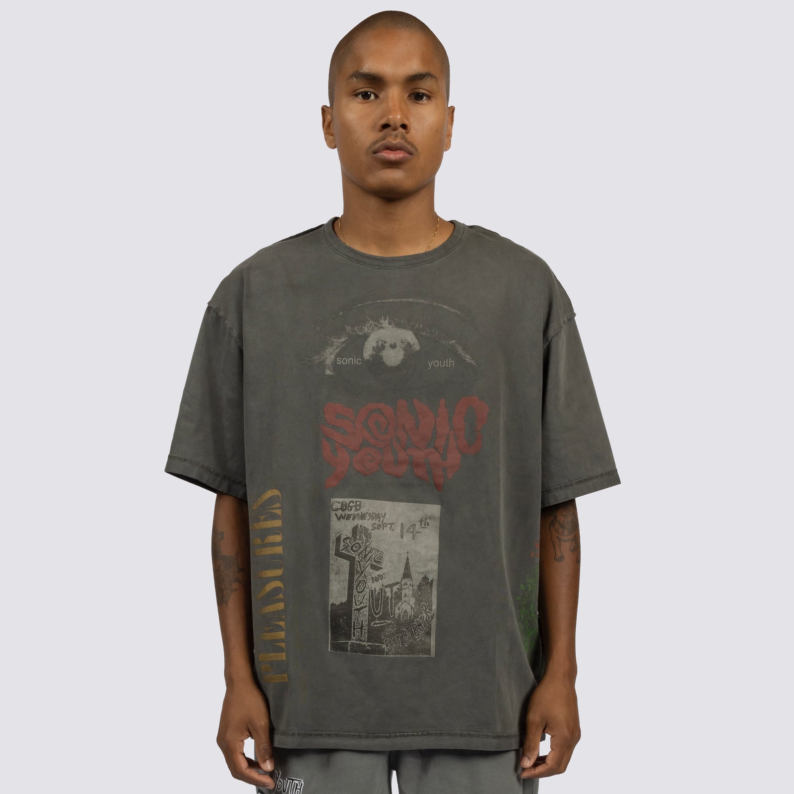 ミュージシャン PLEASURES X SONIC YOUTH ALIEN SHIRT XL PLEASURES X Sonic Youth Alien Camp Collar Shirt – Capsul