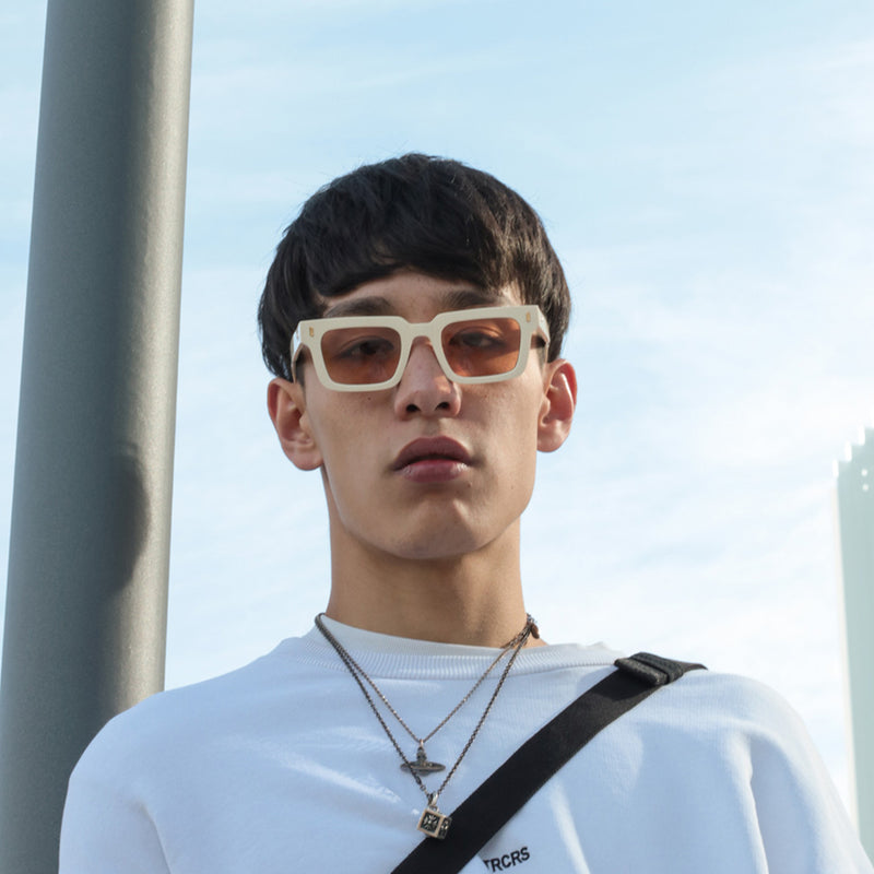 NOT COMMON (Eggshell)