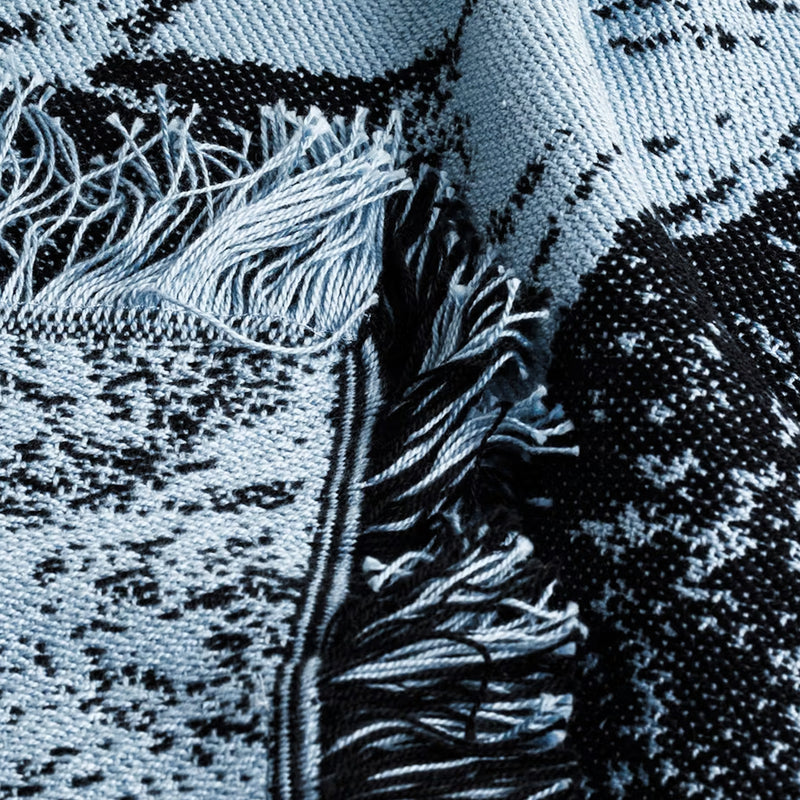 Chrysanthemum Woven Blanket