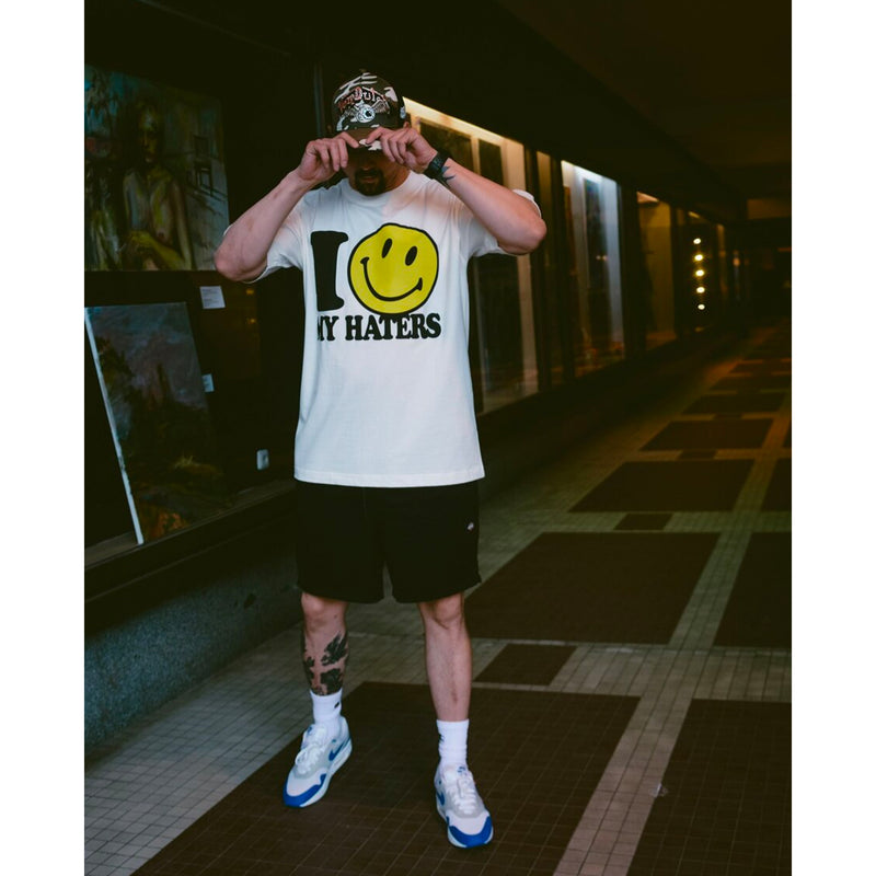 MARKET SMILEY HATERS TEE