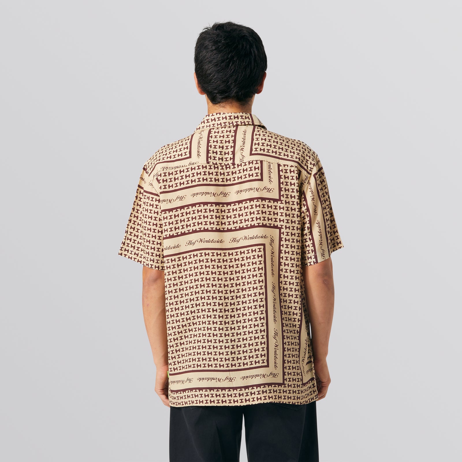 Scarf S/S Resort Shirt – Capsul