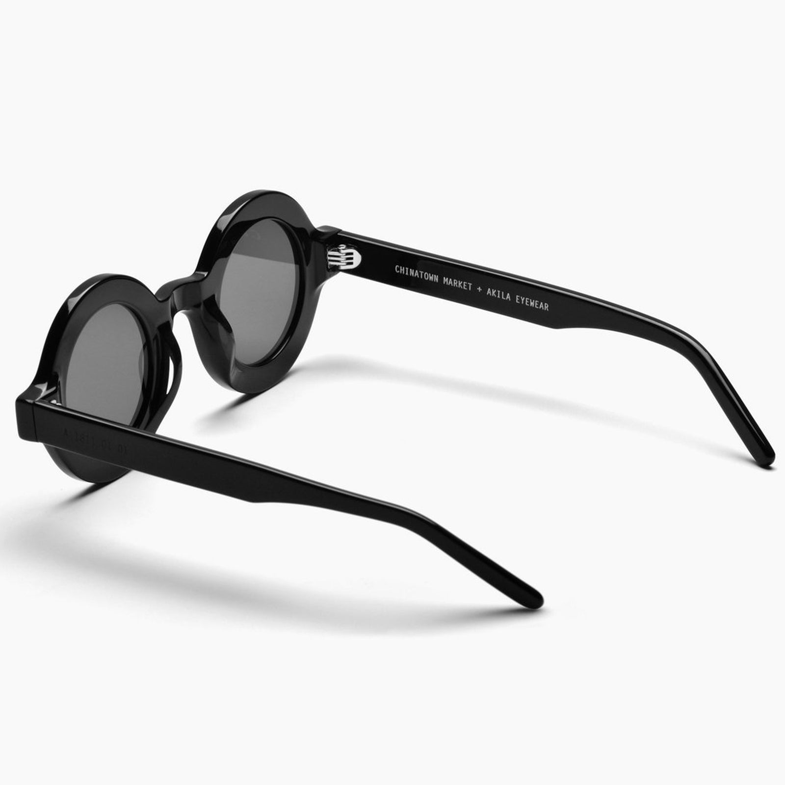 RK　Chinatown Market Akilaチャイナタウンマーケット Chinatown Market X Akila Sunglasses – Capsul