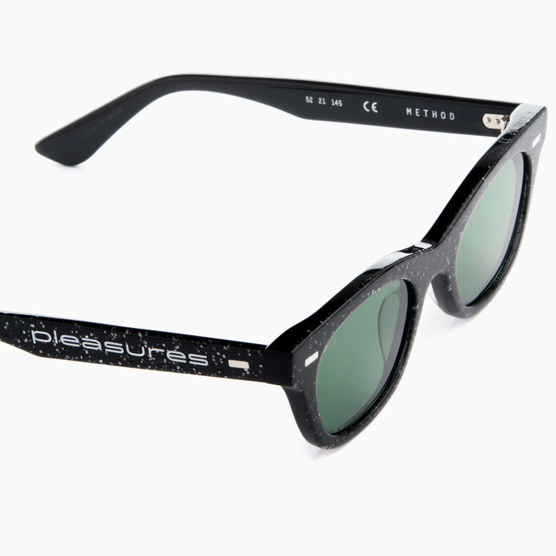 Akila Method Sunglasses (Black)