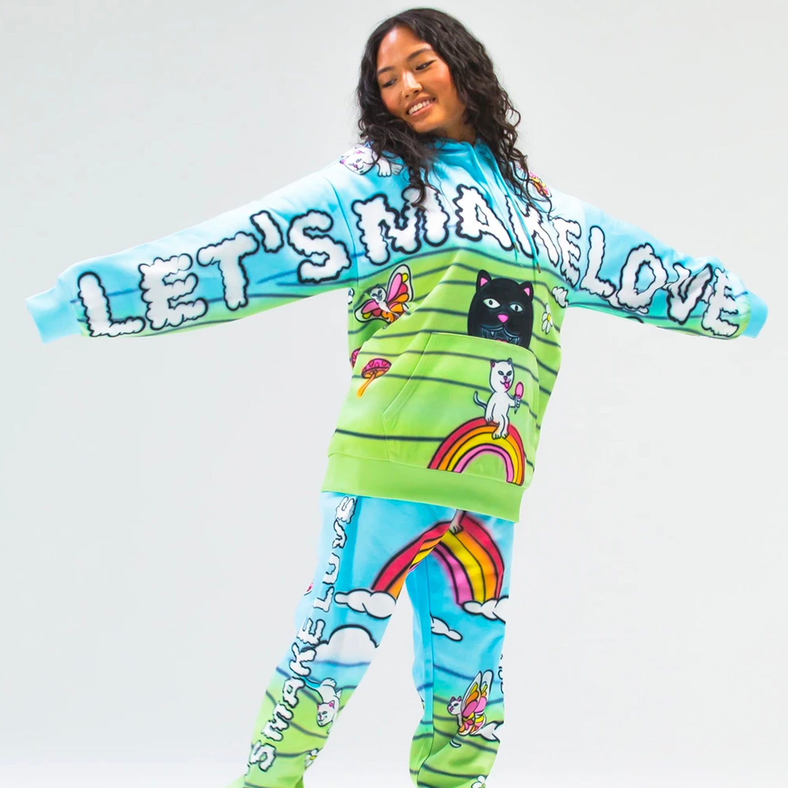 らんくん着用　lmood Peace Dyed Hoodie 44 らんくん着用 lmood Peace Dyed Hoodie 44 らんくん着用 lmood Peace