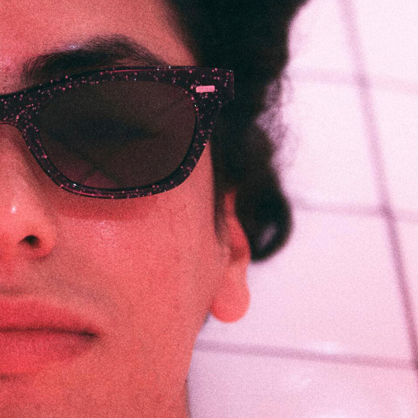 Akila Method Sunglasses (Black) – Capsul